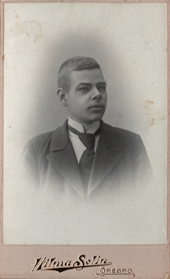 Oskar-Nordqvist-f-1881-d-1918_redigerad-1.jpg